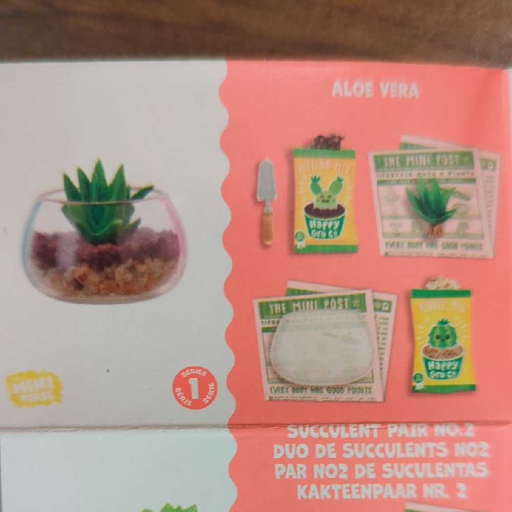 MGA Miniverse Make It Mini Lifestyle Aloe Vera Succulent Kit - Green (no ball)